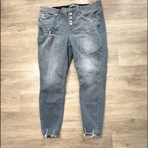 Torrid Bombshell Skinny Light Blue 18 Regular